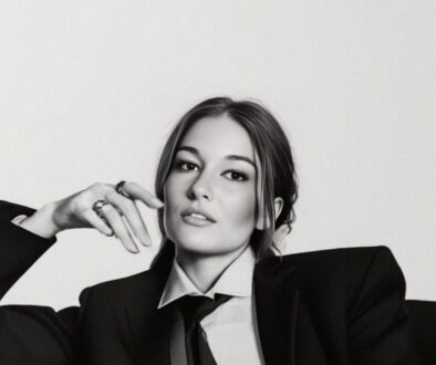 femme-confident-successful-woman